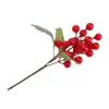 Simulação transfronteiriça pequena fruta vermelha folha verde baga fruta da sorte decoração de Natal flor artificial centro de mesa para casa mesa de jantar com folhas fruta vermelha