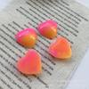Parche de resina con forma de corazón de dos colores degradado, accesorios para pendientes hechos a mano, tocado, botón, material al por mayor