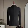 Nuevo Traje de Tres Piezas a Rayas para Hombre 2025 Traje de Negocios a Medida de Alta Calidad con Solapa de Muesca de Doble Botonadura