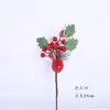Decoraciones de Rama de Bayas Navideñas 2026 Agujas de Pino Plantas Artificiales Transfronterizas Bayas Rojas Piñas Materiales Florales