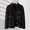 Nueva Chaqueta para Hombre Otoño/Invierno 2026 Estilo de Alta Gama Chaqueta Inspirada en Chanel Versión Coreana Cuello Solapa Grueso Casual Abrigo para Hombre