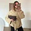 Comércio exterior transfronteiriço 2026 primavera e outono popular estilo francês cor sólida lapela cintura amarrada simples para o dia a dia trench coat curto