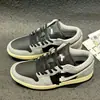 Nuevos Zapatos de Baloncesto Aj1 Negros y Grises Puros Originales Cómodos Antideslizantes Resistentes al Desgaste de Caña Baja Deportivos Aj1 Zapatos para Hombre