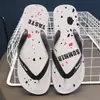 Novas Chinelas Masculinas para Uso ao Ar Livre Simples Chinelos Casuais para Homens Outdoor 2026 Verão Antiderrapante Sandálias de Dedo para Praia