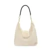 Bolso peludo simple y espacioso para mujer, nueva colección otoño/invierno 2026, bolso de hombro moderno y versátil, bolso de felpa, color sólido