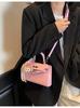 Bolsa de Mão Pequena de Luxo Transfronteiriça para Mulheres, Nova Moda de Nicho Primavera/Verão 2026 Bolsa Transversal, Bolsa de Mão Kelly Estilosa