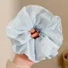 Goma para el pelo scrunchie floral vintage para mujer, accesorio para el pelo de estilo casual y de alta gama, nuevo modelo 2026 para moño