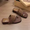 Chinelos estilo romano para mulheres, nova coleção verão 2026, sandálias estilosas e confortáveis, perfeitos para férias e passeios na praia