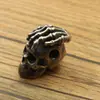 Nuevo Calavera de Latón Cuerda de Paraguas Trenzada a Mano Colgante Pulsera Roja Cibernética en Vivo Collar Colgante Joyería DIY para Hacer Tú Mismo Fabricantes Mayoristas