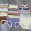 Roupas Íntimas Femininas, Vários Estilos, Múltiplos Tecidos, Liquidação para Meninas Jovens, Modelo de Vendedor de Rua, Liquidação Especial de 5 Yuan, Preço Especial de Atacado