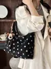 Colección de otoño 2026 transfronteriza: diseño único, gamuza de lunares, bolso de hombro color block, bolso de axila moderno y retro