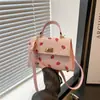 Bolso Kelly Corduroy Fresco Versátil Nuevo Verano 2024 para Mujer Bolso de Hombro de Fresa Lindo Moda Coreana Bolso Cruzado