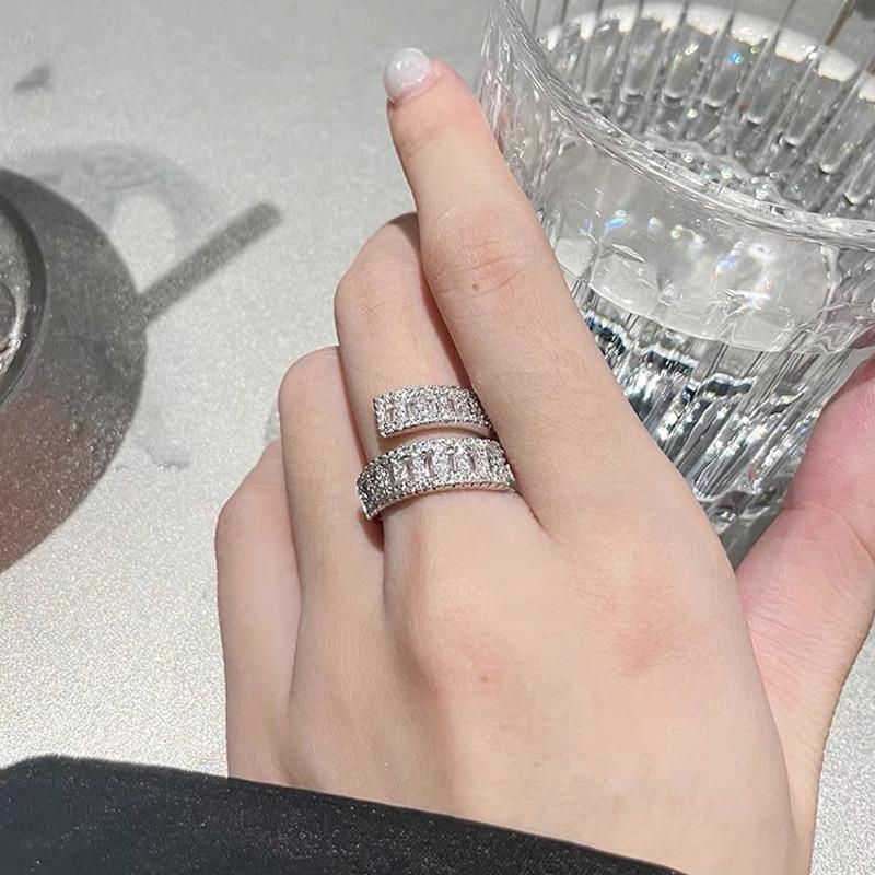 fa82712f85c845b10585044ef07590