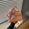 Bolsa Cruzada de Hombro Única Estilo Coreano de Moda Chic para la Primavera 2026 Bolso de Mano con Textura de Moda Sencillo para el Viaje Diario para Mujeres