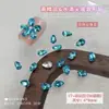 Decoraciones de Arte de Uñas con Pedrería de Flor de Cinco Pétalos Gota de Agua, Coloridas y Brillantes Accesorios de Flor con Pedrería Rosa Champaña de Punta