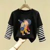 Camiseta de manga larga de algodón puro para niñas, camiseta básica moderna y versátil, top interior elegante para niñas, ropa de otoño para bebés y niños pequeños