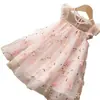Vestido de Malha com Flor Tridimensional para Crianças Verão 2025 Estilo Coreano Estilo Ocidental Roupa para Meninas Bebês Vestido Princesa Linha A