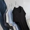 Camiseta de malha curta de manga curta Lyocell Tencel com toque fresco/macio para mulheres, top de verão com alta elasticidade, caimento justo e gola redonda