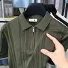 Sencillo retro estilo coreano verano cómodo hueco manga corta cuello camisero media cremallera holgado transpirable moderno nuevo modelo para hombre