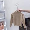 Suéter para Niña Manga Abullonada Camiseta Básica Ropa de Invierno 2025 Nuevo Estilo Coreano Niños Top de Color Sólido Cuello Semi Alto