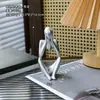 Set de Tres Figuras de Lujo Ligero con Temática de Yoga y Danza para Maquetas de Dormitorios, Salas de Estar, Estudios y Decoración de Hoteles