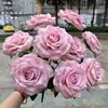 2025 Nuevo Fabricante de Flores Artificiales Rosas Rosa Claro Rosa Hortensia Peonía Guía de Camino de Boda Flores Artificiales al por Mayor