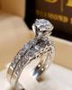 Exclusiva joya de Hesheng, venta caliente, anillo de moda, anillo de circonitas para parejas.