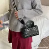 Bolsa Infantil Estilo Nuevo Otoño e Invierno Estilo Pequeño Fragante Bolso de Mano Acolchado para Niñas Bolso Cruzado con Correa Ancha para el Hombro Bolso de Labial con Letras