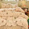 Crema de Invierno Estilo Retro Manta de Terciopelo de Leche Juego de Cuatro Piezas Coral Fresco Terciopelo Sábana de Franela Funda de Edredón