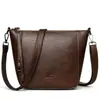 Bolsa transversal de alta qualidade e estilosa para mulheres, grande capacidade, novo modelo 2026, bolsa de ombro popular para mães de meia-idade