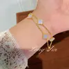 Nuevo Pulsera de Cuatro Hojas de Doble Capa Rosa Nácar Cadena Doble de Alta Gama Nicho Pulsera de Flor de Cuatro Hojas Mayoreo