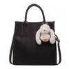 Bolsa Tote Retro Transfronteiriça para Mulheres Inverno 2025 Nova Bolsa de Ombro Transversal Casual Estilo Ocidental de Alta Qualidade