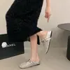 2026 Nuevo Modelo Zapatillas Tejidas Huecas de Camelia con Punta Cubierta para Mujer, Uso Exterior de Verano, Sandalias Perezosas Slip-On para Mujer