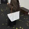 Bolsa de Mão Simples e Estilosa 2025, Bolsa Grande para o Dia a Dia, Bolsa de Alta Qualidade Moderna e Simples para Estudantes, Atacado