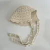 Chapéu Bucket Loli de Renda Tricotado em Seda Gelada Estilo Coreano da Moda com Cadarço e Abertura nas Costas para Mulheres, Respirável para Sombra e Proteção Solar para Primavera e Verão