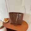 Bolsa Exclusiva de Grande Capacidade Transfronteiriça 2026 Nova Bolsa de Ombro/Axila Feminina de Verão Bolsa Tote para o Dia a Dia