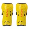 Espinilleras de Fútbol Protectoras para Competición y Entrenamiento, Adecuadas para Adultos y Niños, con Diseño Transpirable Perforado para Prevenir Patadas, con Correas y Placas de Inserción