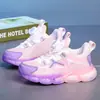 Zapatos infantiles transfronterizos primavera y otoño nuevos zapatillas deportivas transpirables zapatos de malla para niños niños de 6 a 12 años niñas zapatillas de correr versátiles de moda