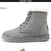 Botas de Neve Estudantis Outono/Inverno 2026 para Mulheres, Botas Curtas, Botas Quentes de Cano Curto, Cadarço, Salto Baixo, Estilo Coreano, Tendência, Calçados de Algodão Fabricante para Mulheres