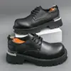 Sapatos Masculinos de Couro Estilo Britânico Botas de Trabalho Estilo Coreano Bico Largo Solado Grosso Sapatos Casuais Tendência Sapatos Formais de Couro para Negócios