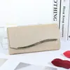 Elegante Bolsa de Festa Feminina Estilo Japonês e Coreano com Borda Metálica e Fecho Magnético Metálico, Bolsa de Ombro, Bolsa de Mão, Luxo Leve