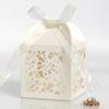 Caixa de doces para casamento Amazon borboleta dourada vazada caixa de doces vazada caixa de embalagem com fita fábrica atacado direto