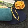 Pulseira de Aço Titânio com Design de Favo de Mel em Forma de Diamante Brilhante Transfronteiriça Europeia e Americana com Fivela Não Desbota Dourada Gypsophila Joias para Iniciantes