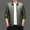 Nueva Chaqueta de Cuero Pu para Hombre Haining Ajustada Corta Cuello Solapa Primavera y Otoño 2025 Chaqueta Abrigo de Cuero para Hombres Jóvenes y de Mediana Edad