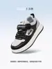 Zapatillas de Niños de Tirar 2026 Primavera y Verano Nuevo Estilo Niños Medianos y Grandes Cuero Suela Blanda Zapatos Casuales Zapatos Deportivos para Correr B