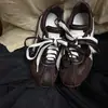 Tênis de Treino Alemão Feminino Retro com Solado Grosso 2026 Outono Novo Emagrecedor Sapatos Forrest Gump Esportes ao Ar Livre Impermeáveis Casuais Tênis de Corrida