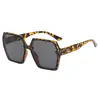 Novos Óculos de Sol Studs Espelhados Poligonais Sem Aro Europeus e Americanos para Mulheres, Sensação de Alto Padrão, Proteção Solar Estilo Rua Outdoor, Óculos de Sol de Praia