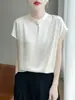 Nova Camiseta Feminina de Seda Estilo Chinês Nacional Manga Curta Gola Alta Botões Tecido Cetim Texturizado Top Solto Plissado Meia-Manga