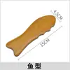 Masajeador de madera fragante de Vietnam al por mayor tabla raspadora de sándalo pieza raspadora de mantenimiento de la salud pájaro triangular masaje regalo