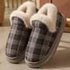 Una generación de zapatos de algodón viejos para hombres y mujeres, bolsa de invierno con forro polar, zapatos de algodón cálidos para interiores, gamuza, suela gruesa, para ancianos